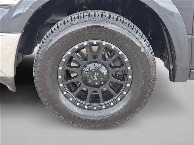 Used 2013 RAM 1500 Laramie w/ Convenience Group RWD image 24