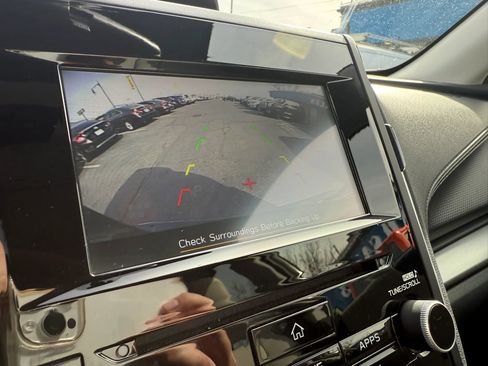 Used 2022 Subaru Forester Premium image 14