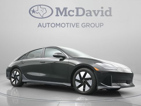 Used 2024 Hyundai Ioniq 6 SE RWD image 24