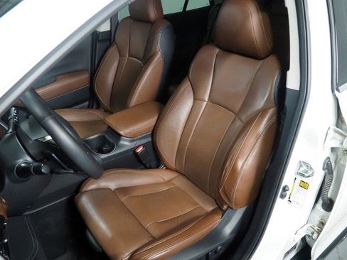 Used 2022 Subaru Outback Touring XT w/ Popular Package #2 AWD/4WD image 14