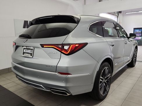 New 2026 Acura MDX SH-AWD w/ Advance Package image 4