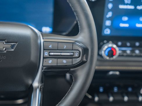 Used 2026 Chevrolet Colorado ZR2 image 38