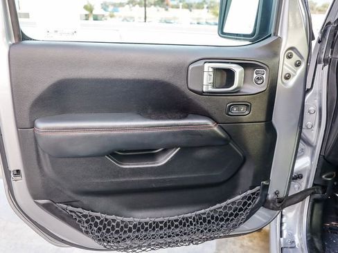 Used 2020 Jeep Gladiator Rubicon image 22