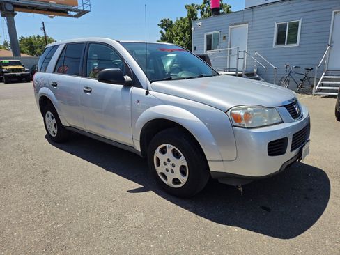 Used 2006 Saturn Vue 2WD image 5