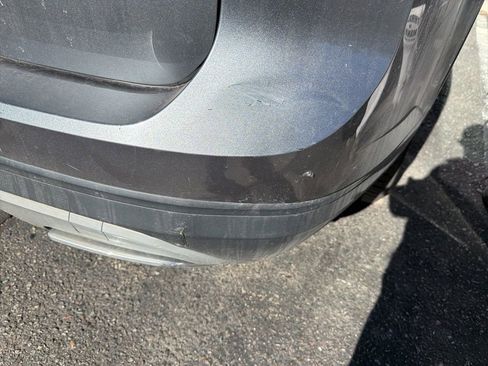 Used 2018 Volkswagen Atlas Launch Edition image 4