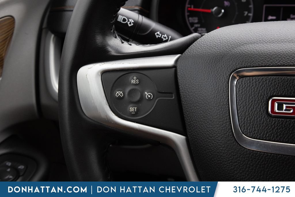 Used 2018 GMC Terrain SLE w/ Driver Convenience Package FWD image 6
