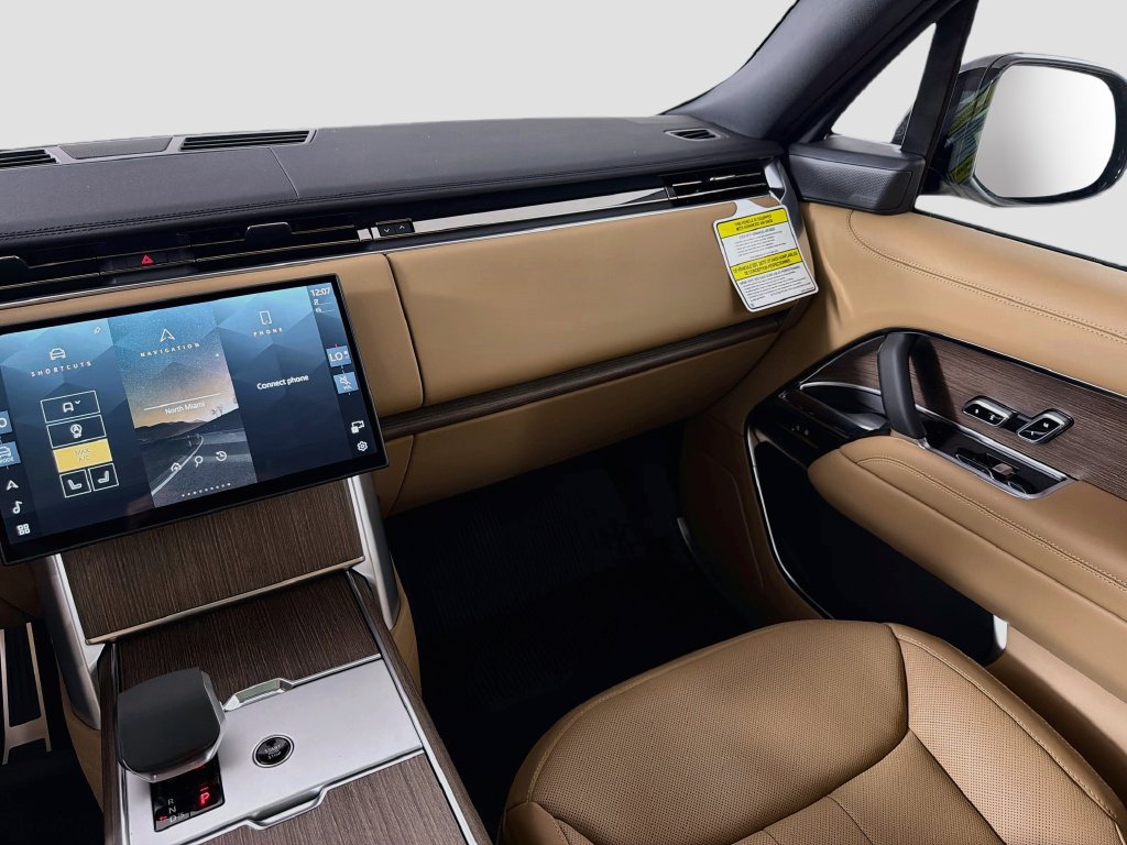 New 2026 Land Rover Range Rover Long Wheelbase SE AWD/4WD image 25