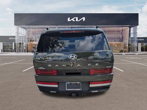 Used 2024 Hyundai Santa Fe Limited FWD image 5