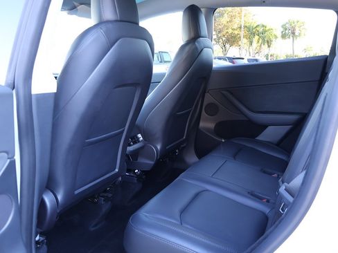 Used 2023 Tesla Model Y Long Range image 35