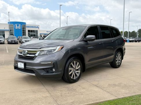 Used 2020 Honda Pilot EX image 3