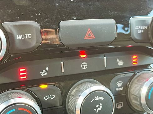 Used 2022 RAM 1500 Big Horn image 20