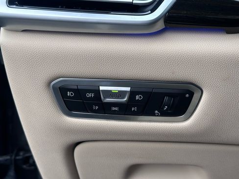 Used 2021 BMW X5 xDrive40i w/ Convenience Package image 19