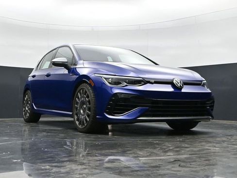 Used 2024 Volkswagen Golf R AWD/4WD image 37