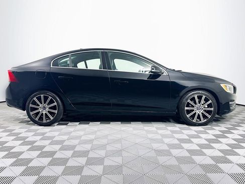 Used 2016 Volvo S60 T6 image 7