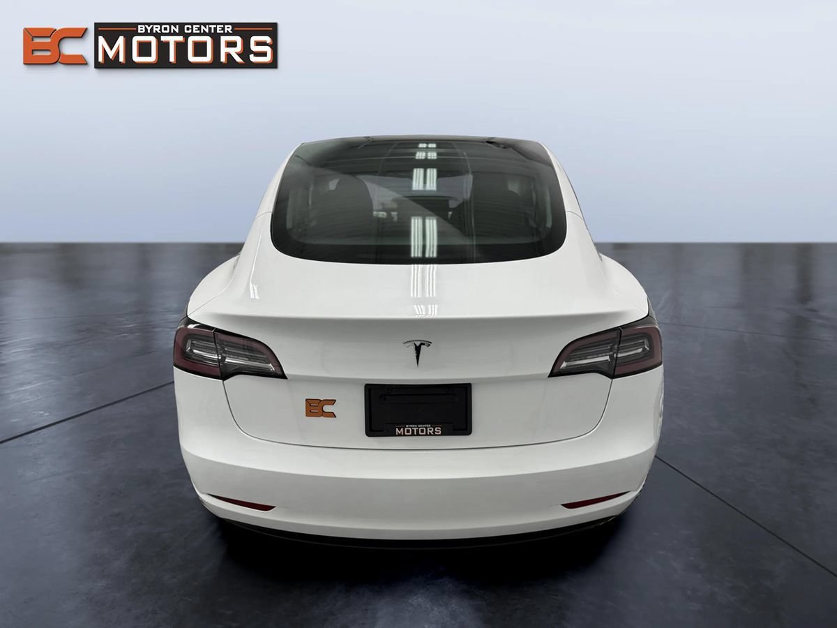 Used 2023 Tesla Model 3 Standard Range RWD image 5