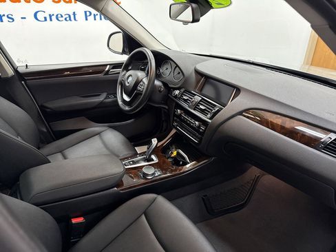 Used 2017 BMW X3 xDrive28i image 14