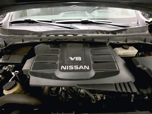 Used 2018 Nissan Titan PRO-4X image 29