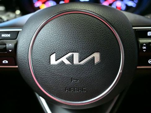 Used 2022 Kia K5 GT-Line image 41