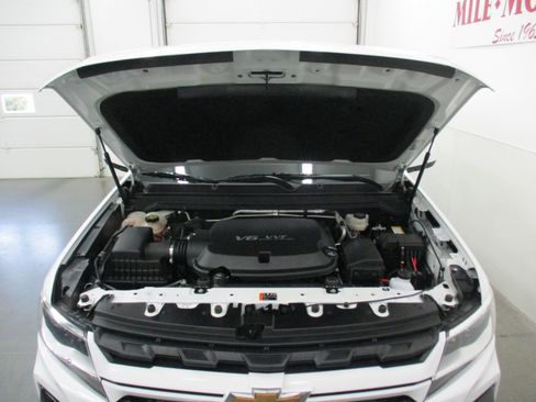 Used 2022 Chevrolet Colorado LT w/ LT Convenience Package image 25