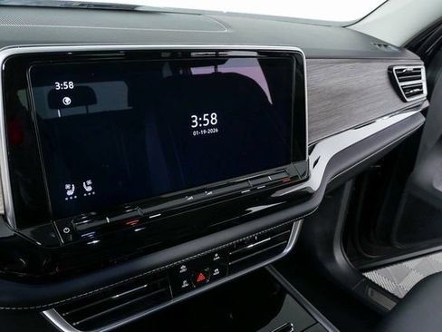 New 2026 Volkswagen Atlas SEL Premium R-Line image 13