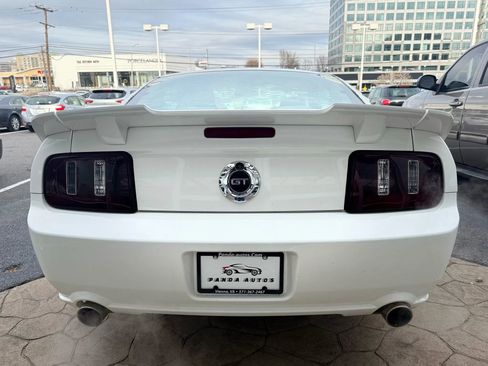Used 2006 Ford Mustang GT Premium image 6