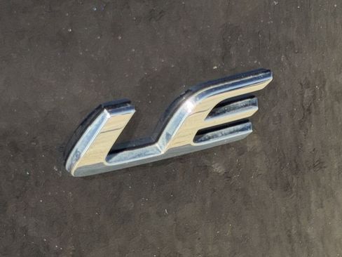 Used 2025 Toyota Corolla LE FWD image 11