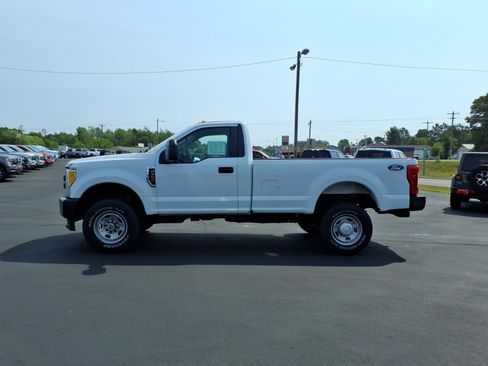 Used 2017 Ford F350 XL AWD/4WD image 3
