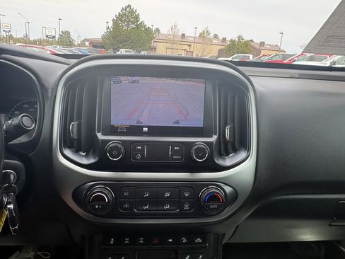 Used 2019 Chevrolet Colorado ZR2 AWD/4WD image 10