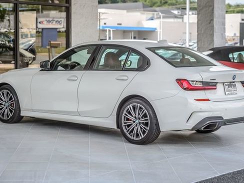 Used 2022 BMW M340i xDrive w/ Driving Assistance Package image 8