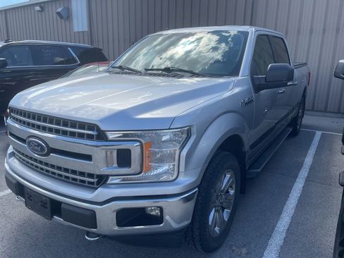Used 2018 Ford F150 XLT w/ Equipment Group 302A Luxury AWD/4WD image 10