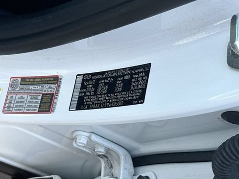 Certified 2022 Hyundai Tucson SEL w/ Convenience + Premium Package FWD image 31