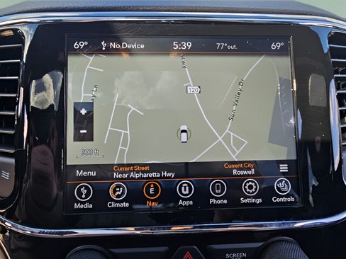 Used 2021 Jeep Grand Cherokee Limited w/ Trailer Tow Group IV AWD/4WD image 21
