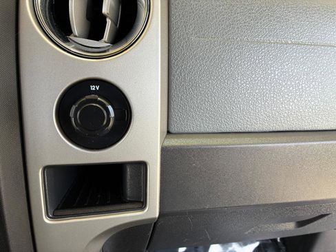 Used 2013 Ford F150 XLT w/ Luxury Equipment Group RWD image 28