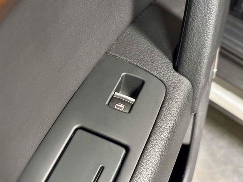 Used 2013 Audi Q7 TDI Prestige AWD/4WD image 17
