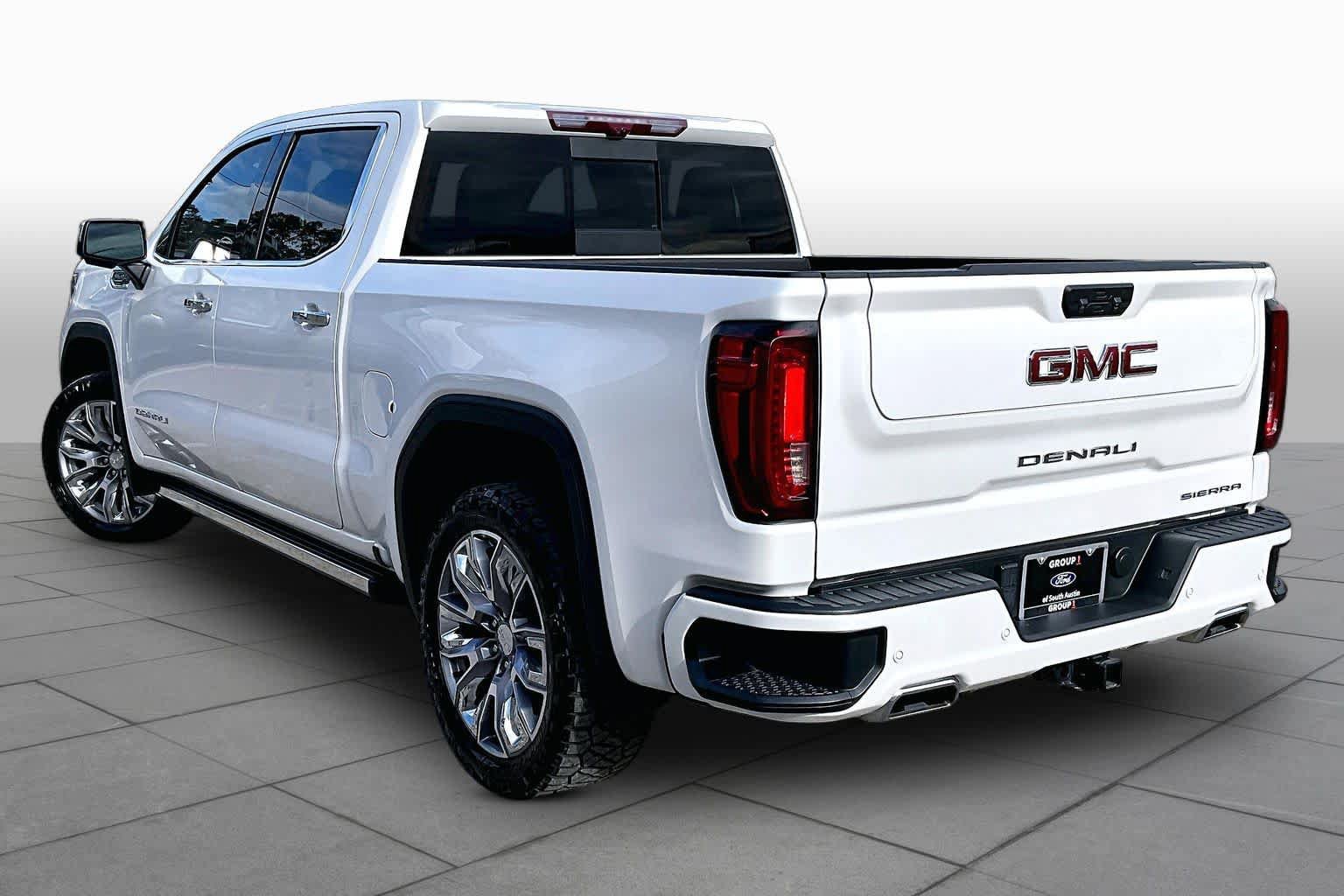 Used 2022 GMC Sierra 1500 Denali w/ Denali Reserve Package RWD image 14