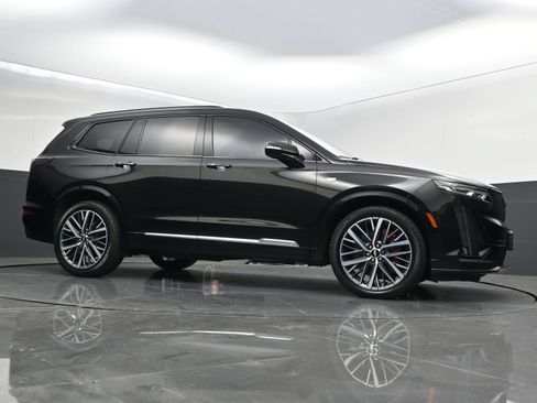 Used 2024 Cadillac XT6 Sport w/ Technology Package AWD/4WD image 53