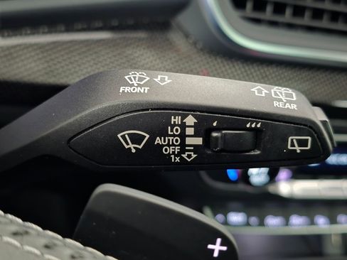 Used 2020 Audi SQ5 Prestige w/ Prestige Package image 35