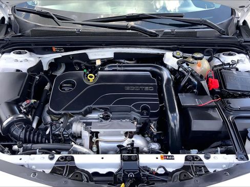 Used 2023 Chevrolet Malibu LT FWD image 31