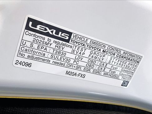 Used 2025 Lexus UX 300h FWD w/ Accessory Package (Z1) image 31