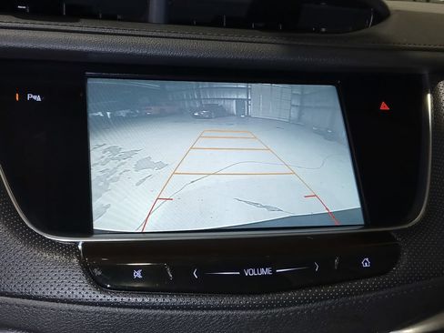 Used 2017 Cadillac XT5 Luxury FWD image 26
