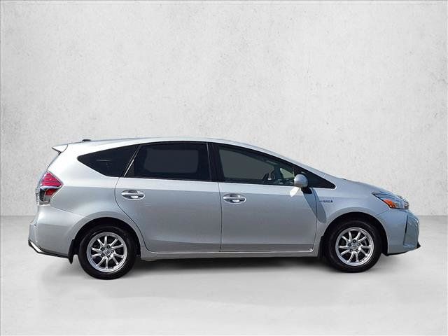Used 2015 Toyota Prius V Four FWD image 4