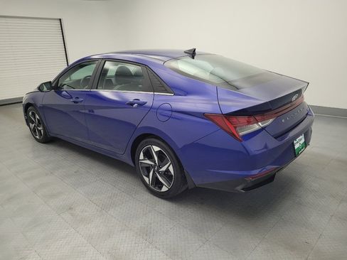 Used 2023 Hyundai Elantra Limited w/ Winter Weather Package FWD image 3