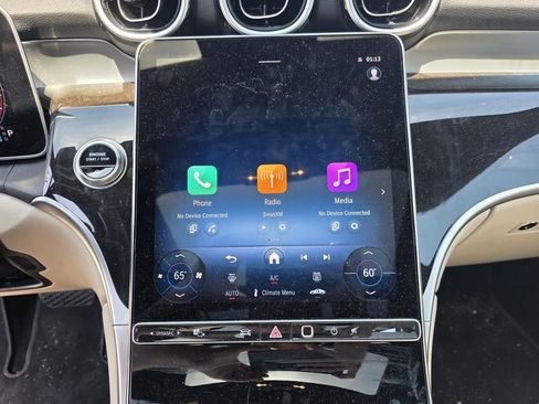 Certified 2025 Mercedes-Benz GLC 300 image 20