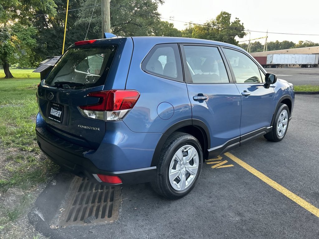Certified 2023 Subaru Forester AWD/4WD image 8
