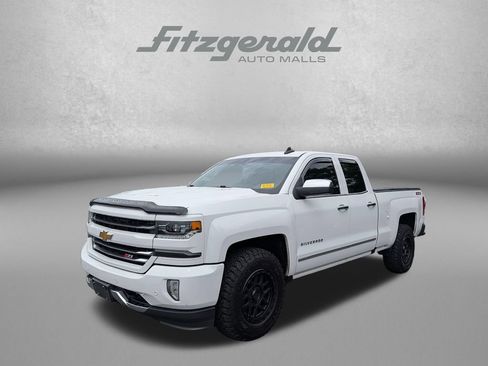 Used 2017 Chevrolet Silverado 1500 LTZ Z71 w/ LTZ Plus Package AWD/4WD image 2