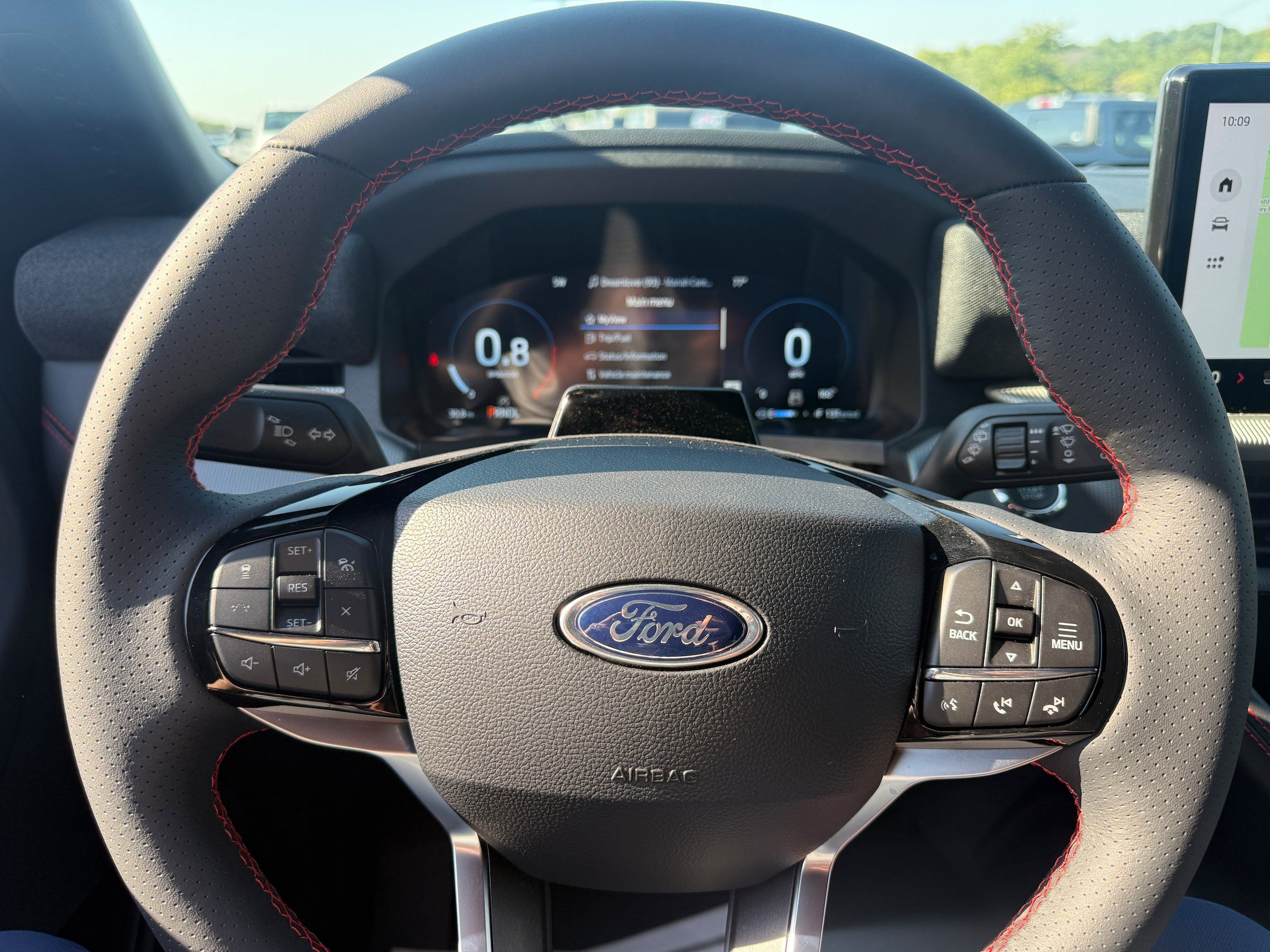 Used 2026 Ford Explorer ST-Line AWD/4WD image 15