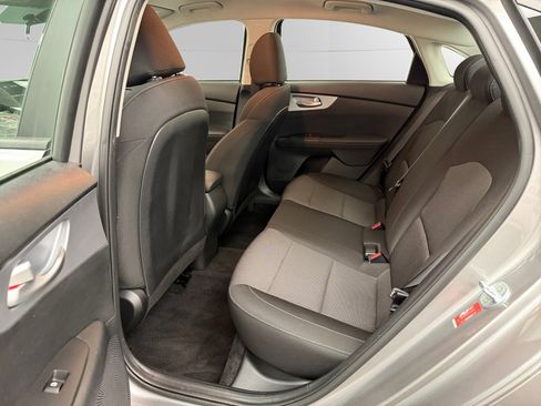 Used 2023 Kia Forte LXS image 13