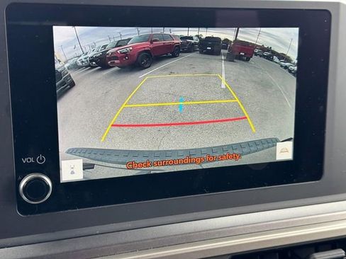 Used 2025 Toyota 4Runner SR5 image 23