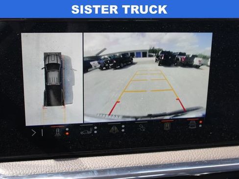 Used 2025 GMC Sierra 3500 Denali w/ Denali Reserve Package image 27