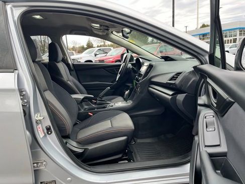 Used 2019 Subaru Crosstrek 2.0i Premium w/ Eyesight System image 19